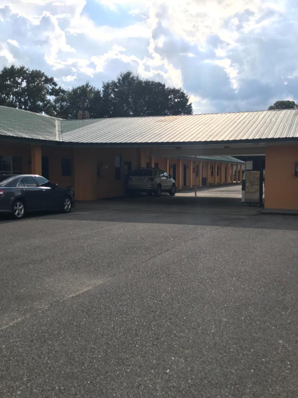 Greenlawn Motel Атмор Екстериор снимка