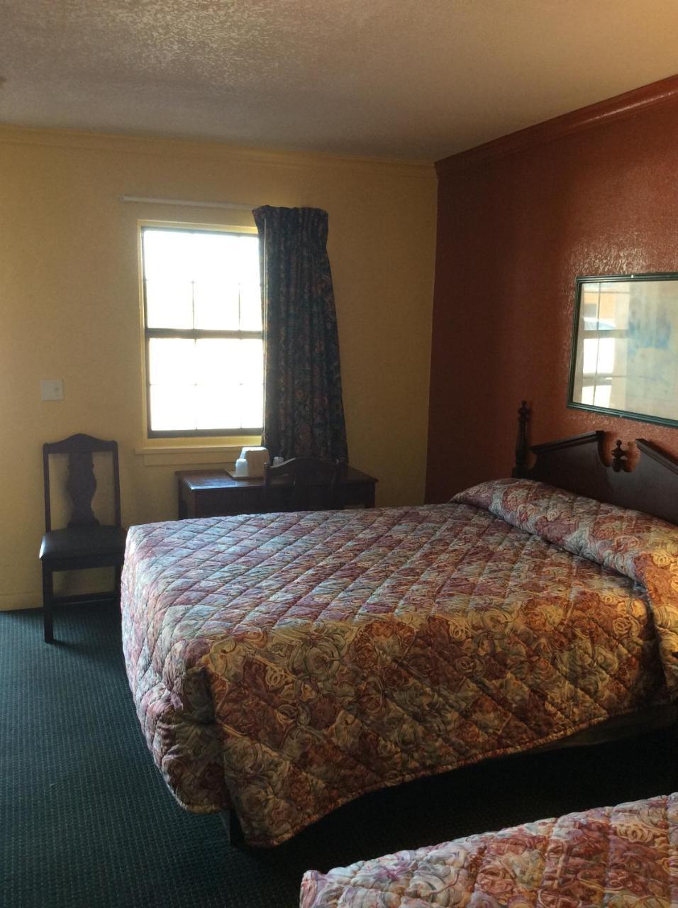 Greenlawn Motel Атмор Екстериор снимка