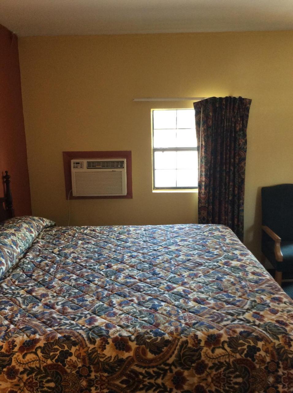 Greenlawn Motel Атмор Екстериор снимка